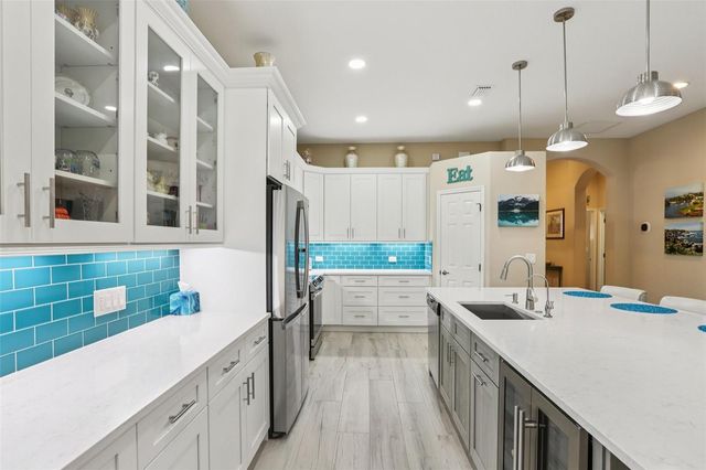 2916 DEVONOAK BOULEVARD, Land O Lakes, FL 34638