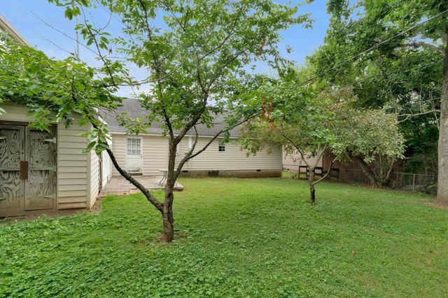 5206 Georgia Ave, Nashville, TN 37209