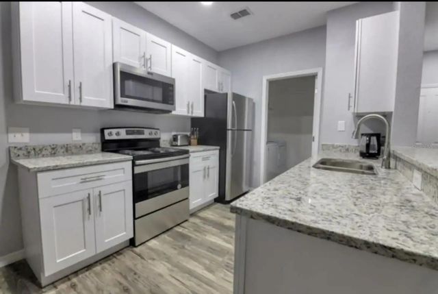 6001 HEMINGWAY CIRCLE 6001, Haines City, FL 33844