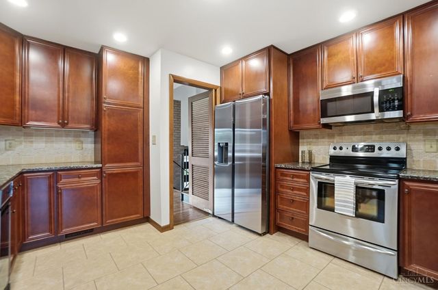 4821 Manchester Road, Middletown, OH 45042