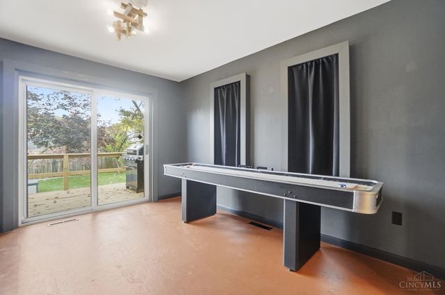 4821 Manchester Road, Middletown, OH 45042