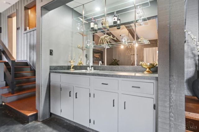 4821 Manchester Road, Middletown, OH 45042