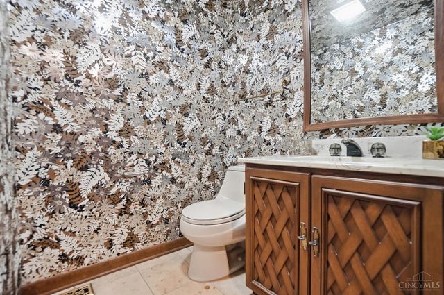 4821 Manchester Road, Middletown, OH 45042