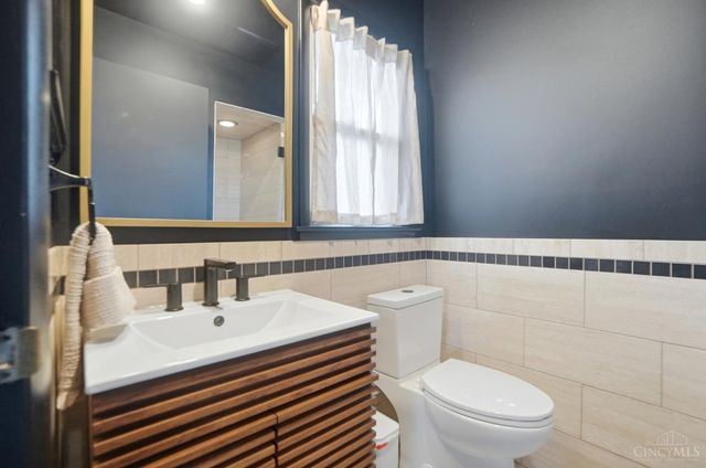 4821 Manchester Road, Middletown, OH 45042