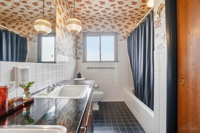 4821 Manchester Road, Middletown, OH 45042