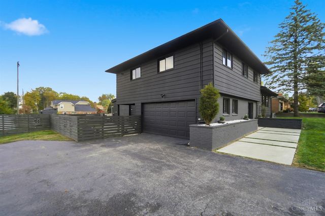 4821 Manchester Road, Middletown, OH 45042