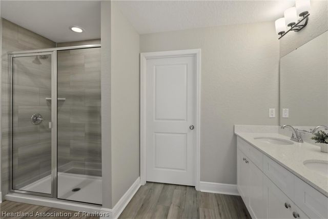 6809 Dickinson Drive, Sebring, FL 33872