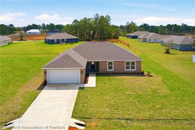 6809 Dickinson Drive, Sebring, FL 33872