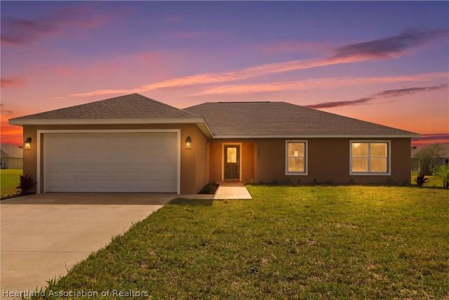 6809 Dickinson Drive, Sebring, FL 33872