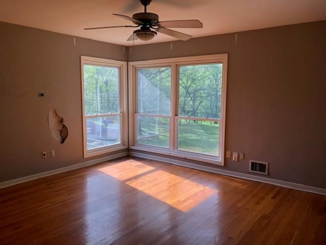 3203 E 107th Terrace, Kansas City, MO 64137