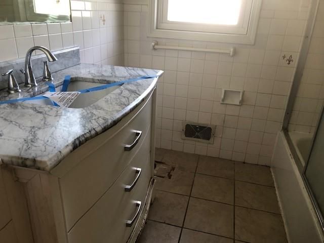 3203 E 107th Terrace, Kansas City, MO 64137