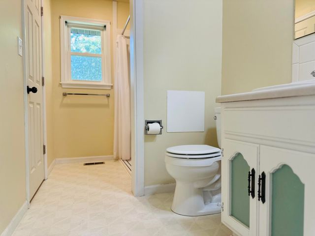 700 Owens Mill Road, Stockton, MO 65785