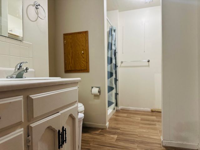 700 Owens Mill Road, Stockton, MO 65785