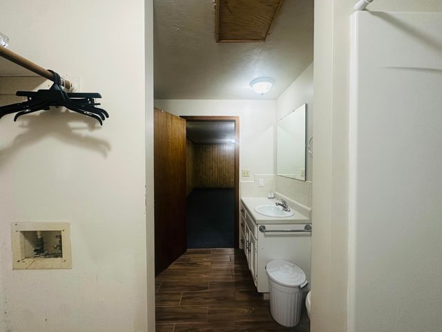 700 Owens Mill Road, Stockton, MO 65785