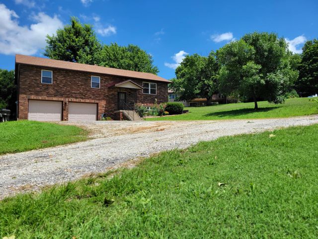 700 Owens Mill Road, Stockton, MO 65785