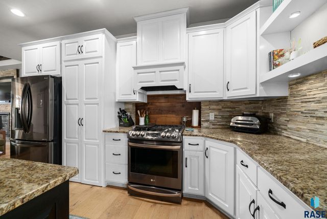 7812 S Tuscan Club Cir Circle, Sioux Falls, SD 57108