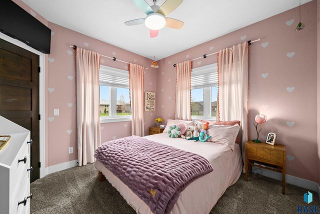 7812 S Tuscan Club Cir Circle, Sioux Falls, SD 57108