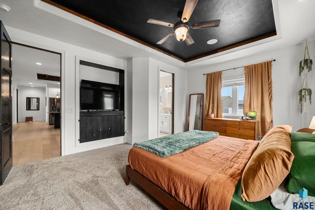 7812 S Tuscan Club Cir Circle, Sioux Falls, SD 57108