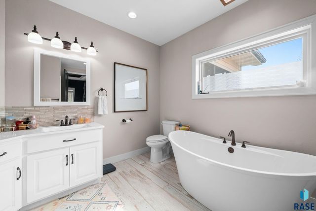 7812 S Tuscan Club Cir Circle, Sioux Falls, SD 57108