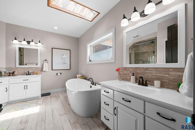 7812 S Tuscan Club Cir Circle, Sioux Falls, SD 57108