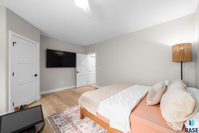 7812 S Tuscan Club Cir Circle, Sioux Falls, SD 57108