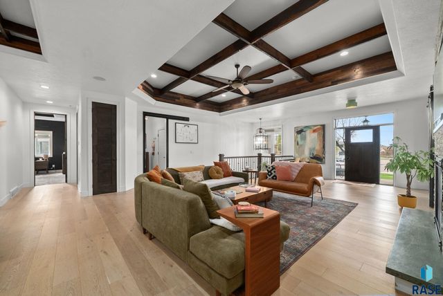 7812 S Tuscan Club Cir Circle, Sioux Falls, SD 57108