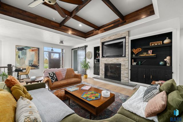 7812 S Tuscan Club Cir Circle, Sioux Falls, SD 57108