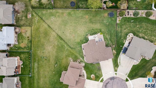 7812 S Tuscan Club Cir Circle, Sioux Falls, SD 57108
