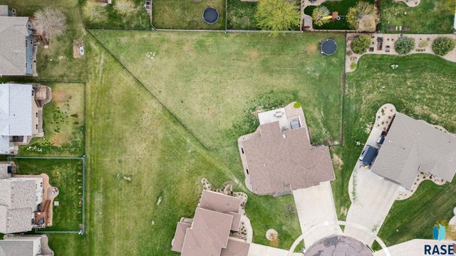 7812 S Tuscan Club Cir Circle, Sioux Falls, SD 57108