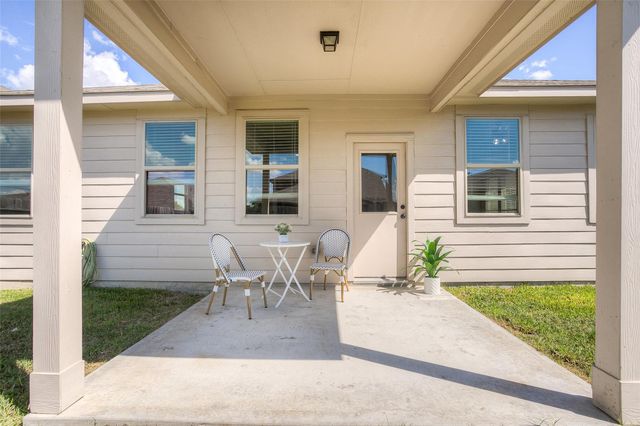 14519 Weir Creek Road, Willis, TX 77318