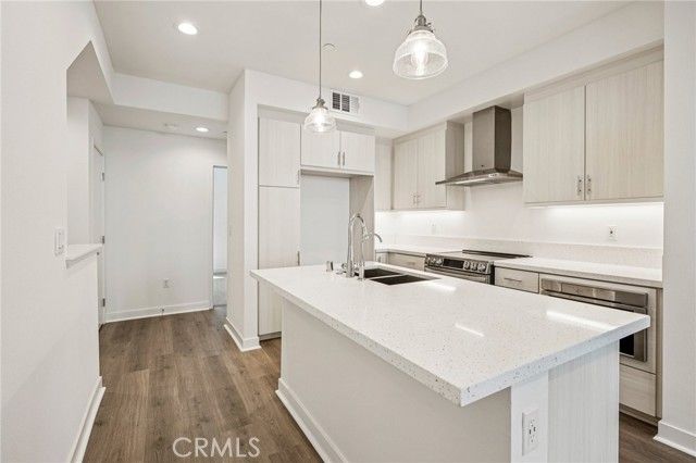 11708 Arkansas Street D, Artesia, CA 90701