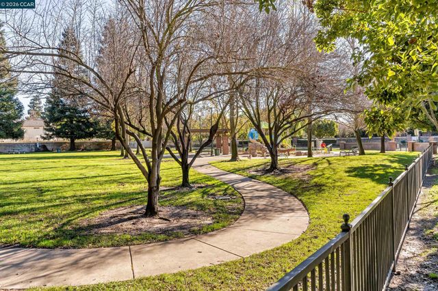 3735 Ignacio Cir, Stockton, CA 95209