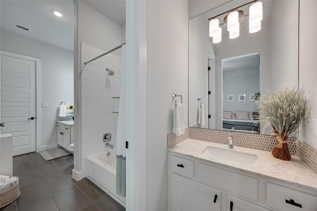 312 Ringtail Stream DR, Austin, TX 78738