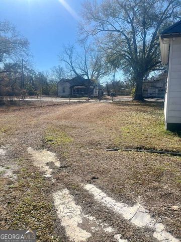 506 Washington Avenue, Waycross, GA 31501