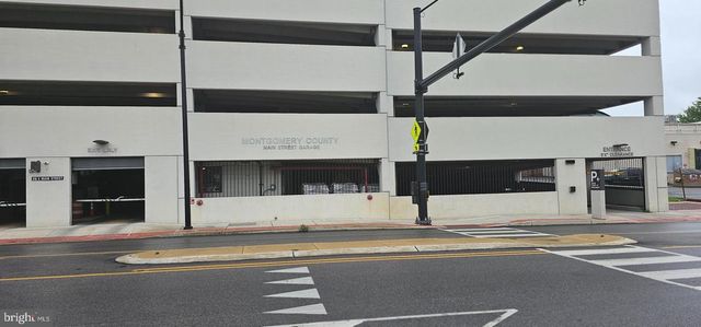 114 E MAIN ST #REAR, Norristown, PA 19401