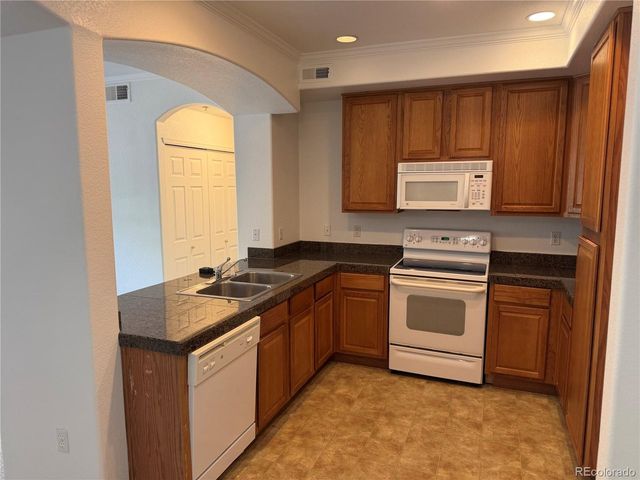 1821 S Dunkirk St 103, Aurora, CO 80017