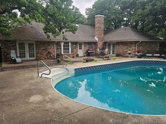 1232 S Rockford Road, Ardmore, OK 73401