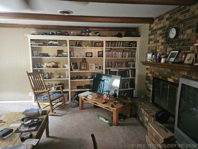 1232 S Rockford Road, Ardmore, OK 73401