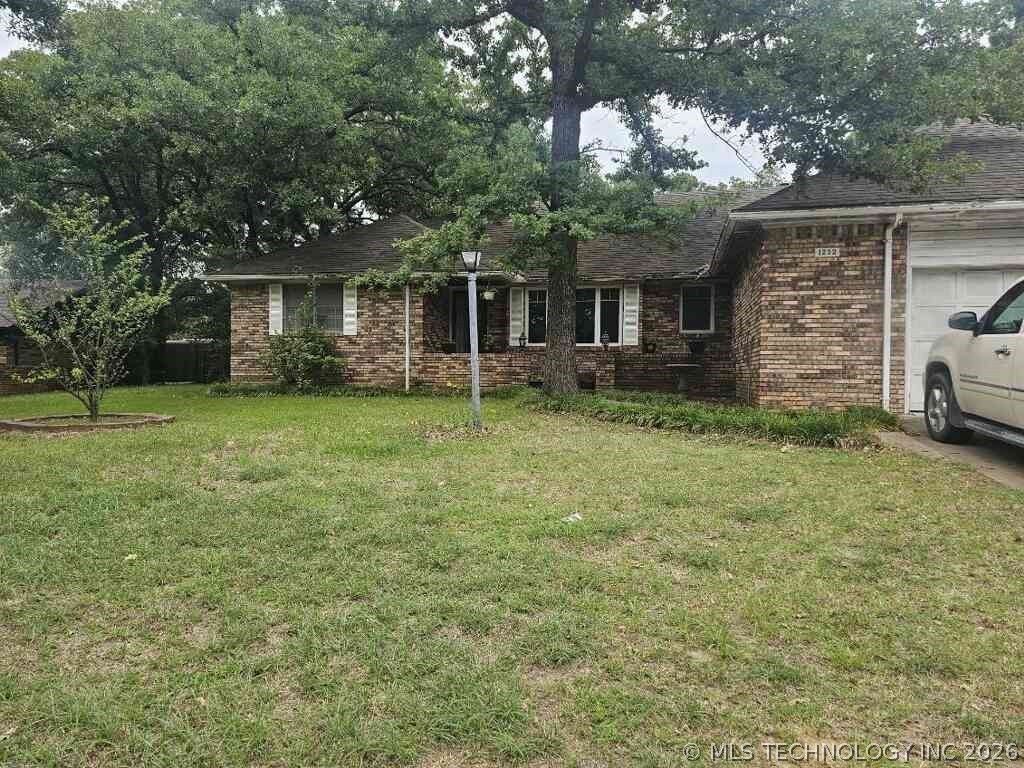 1232 S Rockford Road, Ardmore, OK 73401