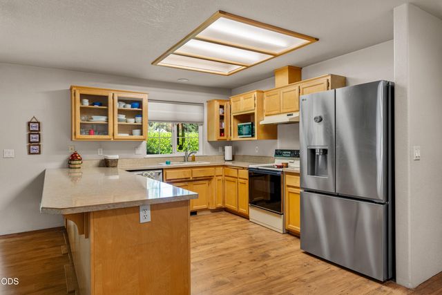 181 Jo Creek Place, Merlin, OR 97532