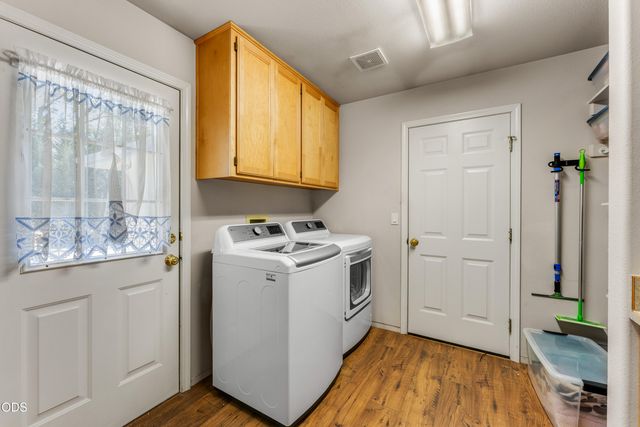 181 Jo Creek Place, Merlin, OR 97532