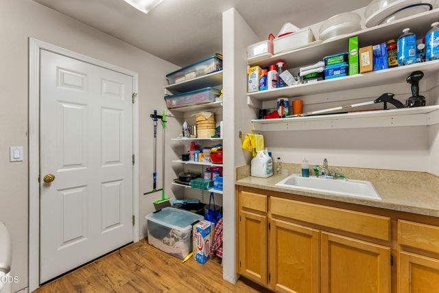 181 Jo Creek Place, Merlin, OR 97532