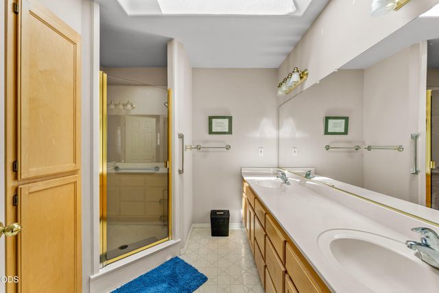 181 Jo Creek Place, Merlin, OR 97532