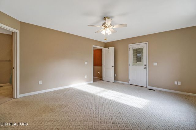 365 E Mayland Drive, Crossville, TN 38571