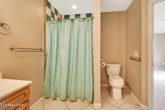 365 E Mayland Drive, Crossville, TN 38571