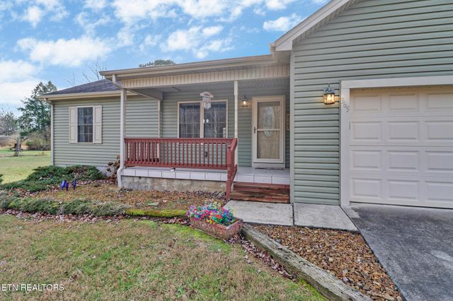 365 E Mayland Drive, Crossville, TN 38571