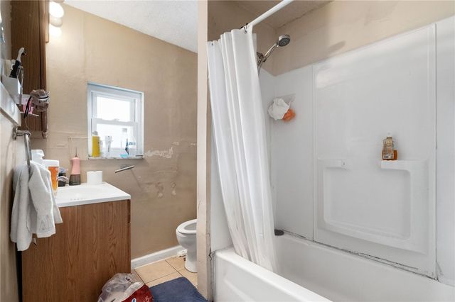 245-247 Natchez St, Mt Washington, PA 15211