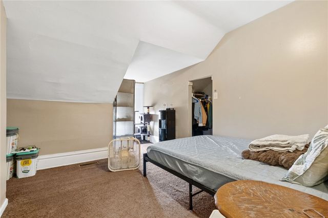 245-247 Natchez St, Mt Washington, PA 15211