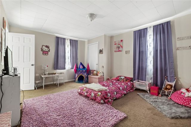245-247 Natchez St, Mt Washington, PA 15211