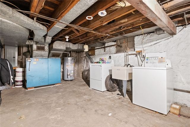 245-247 Natchez St, Mt Washington, PA 15211